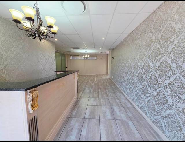 BUSINESS PROPERTY TO RENT IN MENLYN